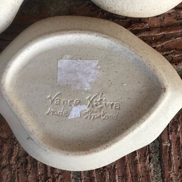 Set of 3 Vance Kitira Pottery Leaf Shaped Unglazed Candle Stick Holders - Picture 7 of 8